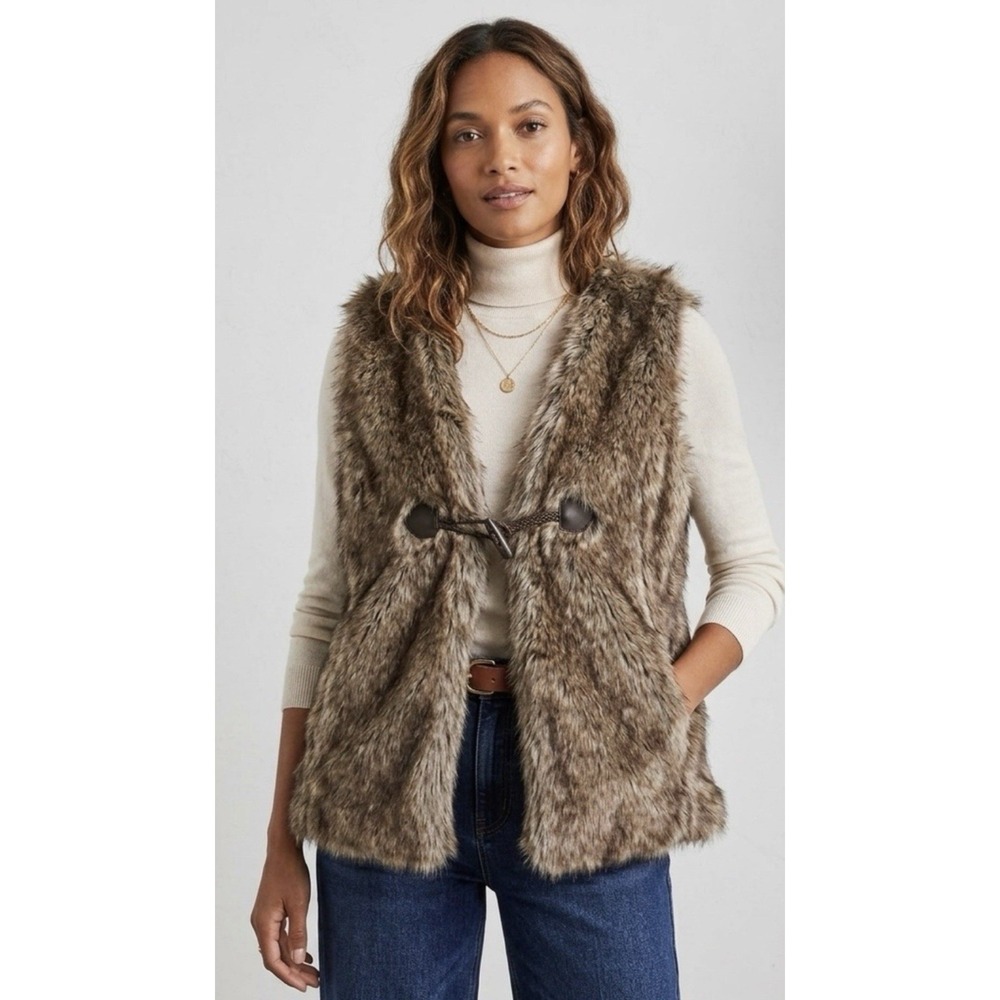 Boden‎ Women's Faux Fur Toggle Vest Gilet Brown Gray Size 6 Soft